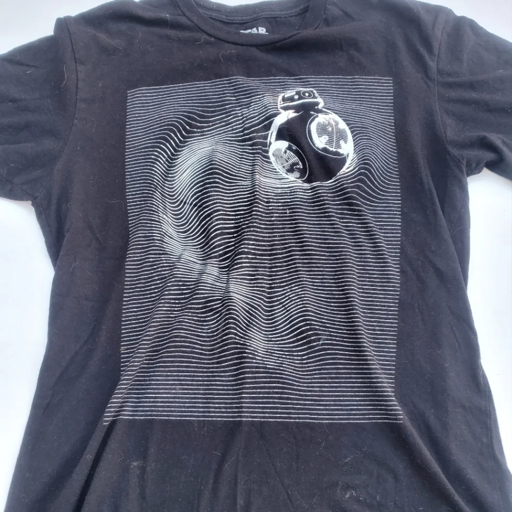 Men's Star Wars BB8 Tee Size Small - Picture 1 of 3